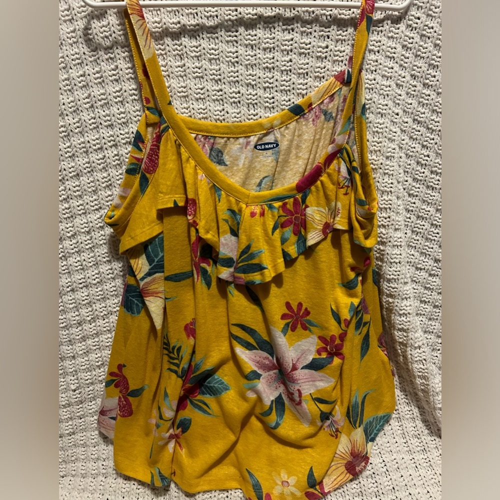 Old navy shirt